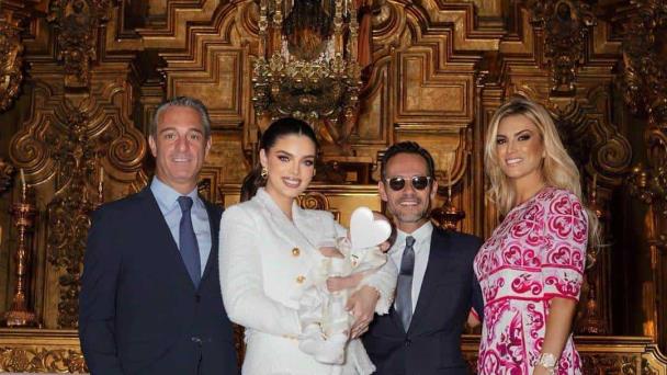 Nadia Ferreira y Marc Anthony celebran el bautizo de su hijo en México