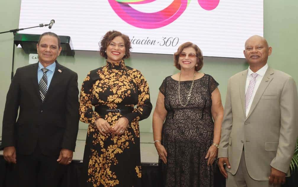  Jorge Morales, Vilma Batista, Dania Goris y Oscar Peña.