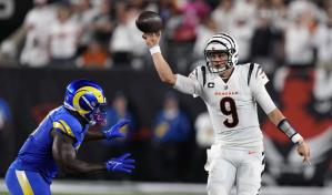 Burrow cambia su juego por lesión, pero guía a Bengals a triunfo