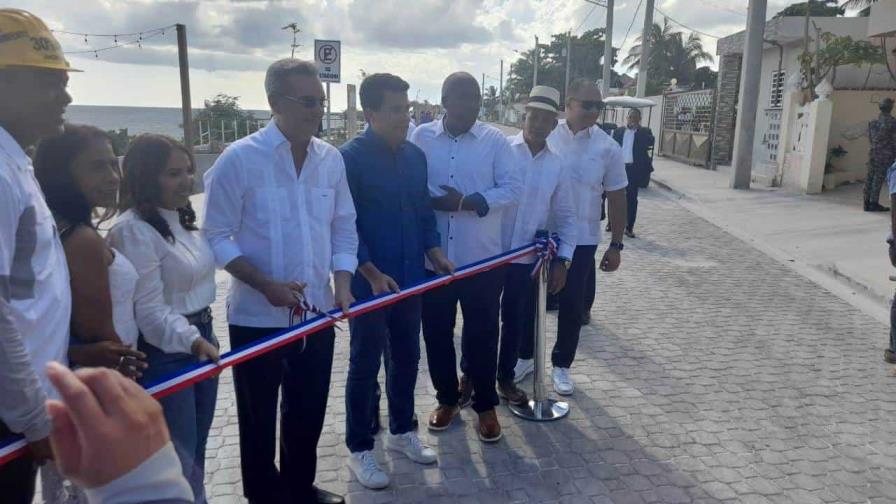 Inauguran el Malecón de Caleta, una obra valorada en más de 88 millones de pesos