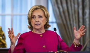 Hillary Clinton compara a Trump con Duterte por ataques en el Caribe y critica al Congreso