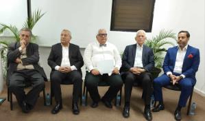Realizan puesta en circulación de la obra poética Blanco del escritor Antonio del Orbe