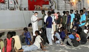 Italia podrá expulsar a los inmigrantes que se hagan pasar por menores a su llegada