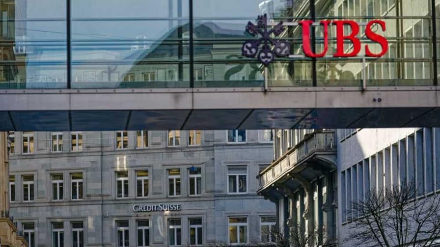 Posible investigación en EEUU a Credit Suisse trastorna la cotización de UBS en bolsa