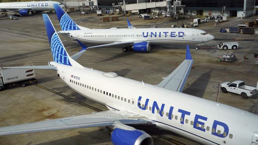 Boeing 737, llamados a inspección por la FAA, operan vuelos a RD a través de United Airlines