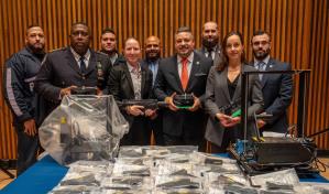 Hallan armas de fabricación casera en una guardería de Nueva York