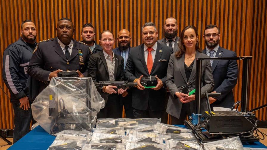 Hallan armas de fabricación casera en una guardería de Nueva York