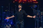 Enrique Iglesias celebra la bachata en el sencillo Así es la vida junto a María Becerra Enrique Iglesias celebra la bachata en el sencillo Así es la vida junto a María Becerra