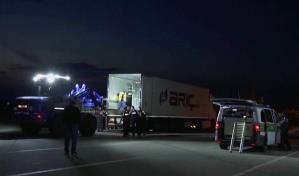 Rescatan a seis mujeres de un camión refrigerado en Francia tras una llamada de auxilio a reportera