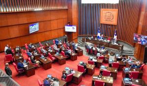 Diez senadores de la FP, PLD y PRD se opusieron a las medidas del Gobierno sobre la frontera