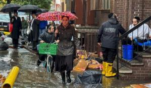 Usuarios atacan a Uber y a Lyft por elevados precios durante tormenta que inundó a Nueva York
