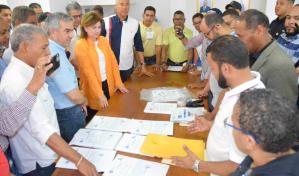 Raquel Peña llama a votar masivamente por Luis Abinader en primarias del PRM