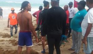 Defensa Civil retomará este domingo búsqueda de joven desaparecido en playa de Nagua