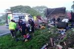 Al menos 10 mujeres migrantes mueren en accidente de camión en México Al menos 10 mujeres migrantes mueren en accidente de camión en México
