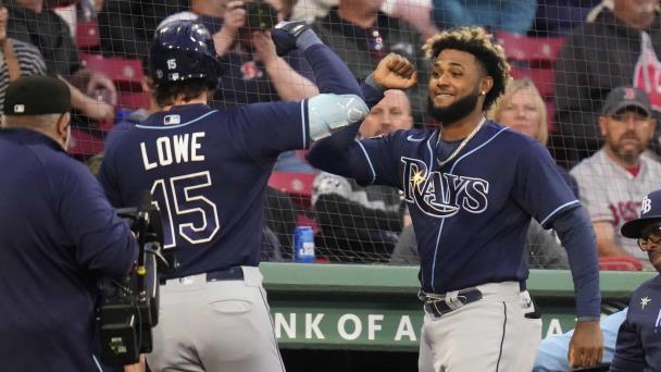 Junior Caminero pegó su primer jonrón y Rays derrotan 12-8 a Azulejos