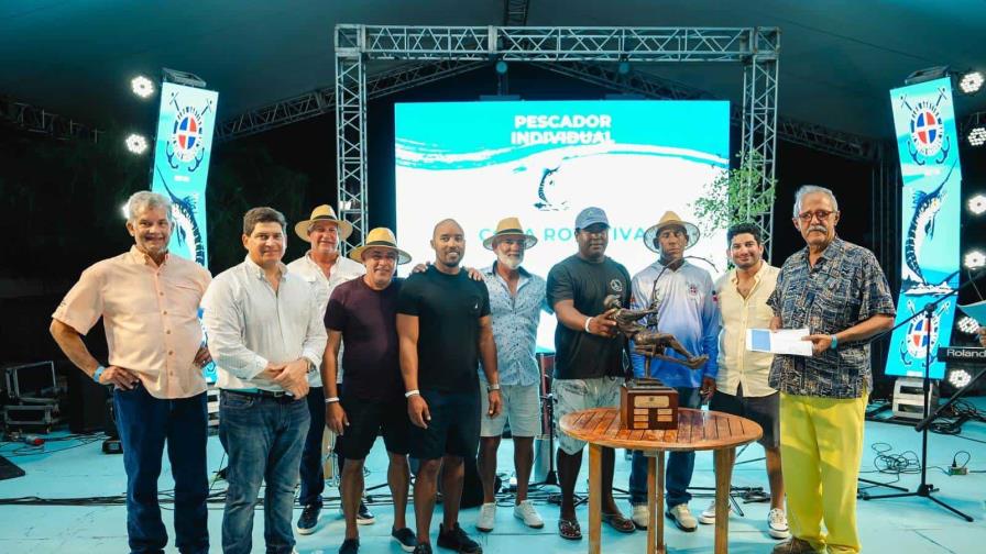Boricua Cristian Mota gana Torneo Internacional de Pesca al Marlin Azul