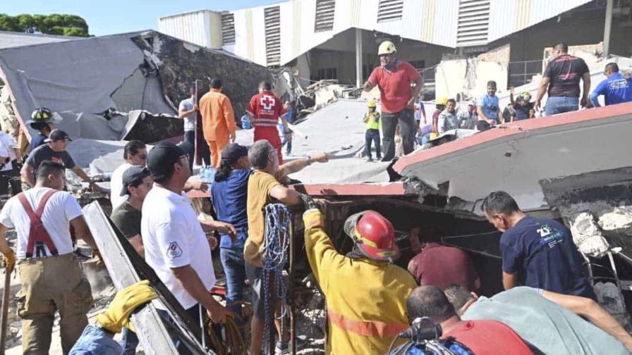 Suben a once los fallecidos por derrumbe de una iglesia en México