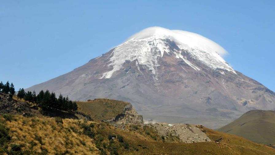 Una turista china muere al caer en un cañón al pie del volcán Chimborazo, en Ecuador