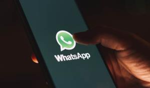 ¿Cómo activar el modo Ultra Oscuro de WhatsApp?
