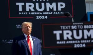 Trump compadecerá en el juicio por fraude civil en su contra en Nueva York