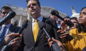 Presentan moción para destituir a McCarthy como presidente de la Cámara Baja