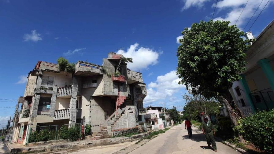 Cuba necesita un 20 % más de viviendas para su población, según cifras oficiales