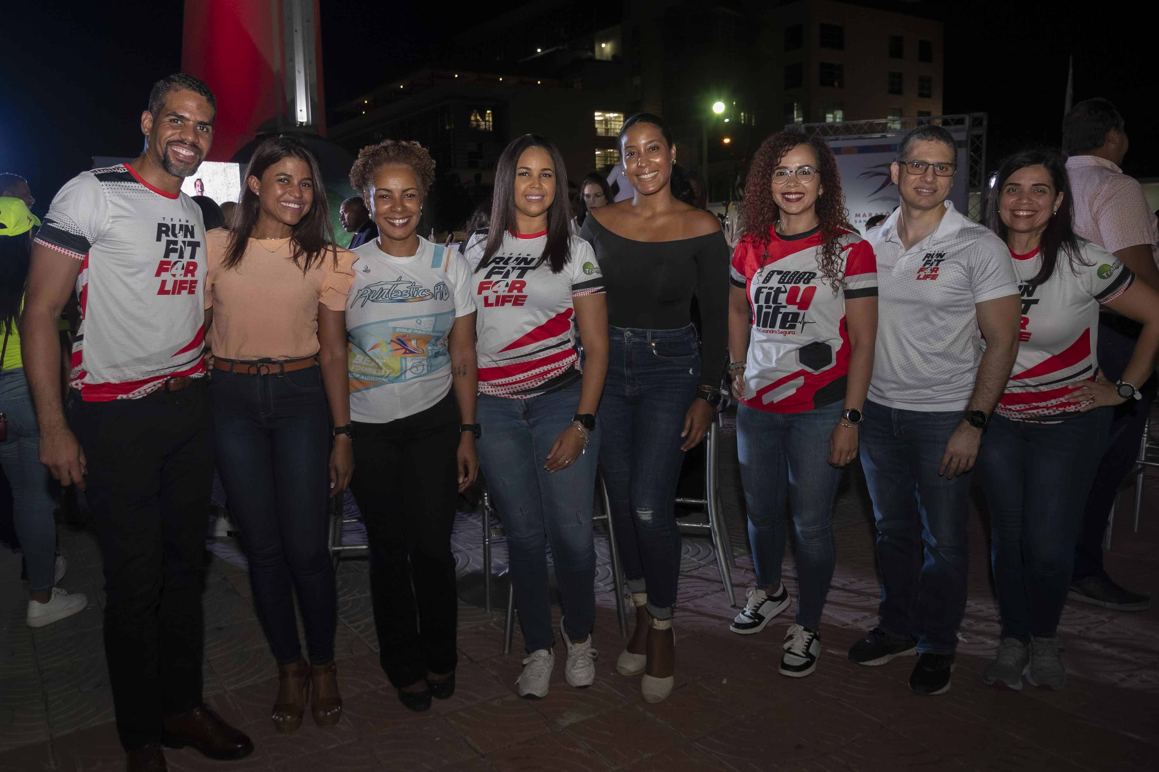 Edwin Pérez, Kirsy Ramos, Yude Merán, Zayre Guzmán, Mariely Zorrilla, Lady Laura Fernández, Román Cabrera y Madelyn Lama. 