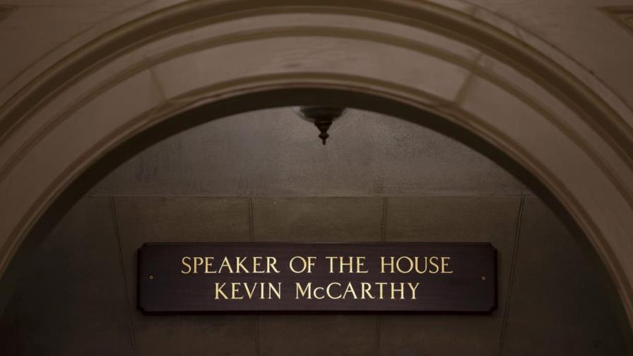 Republicanos buscan nuevo líder para una Cámara Baja paralizada tras destitución de McCarthy