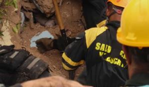 Rescate en curso tras colapso de edificio en La Habana