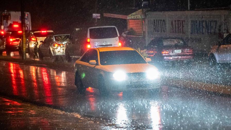 COE coloca nueve provincias en alerta por vaguada COE coloca nueve provincias en alerta por vaguada