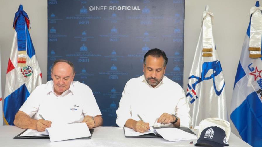 Inefi y el Colegio Dominicano De la Salle firman acuerdo en procura del desarrollo del deporte escolar