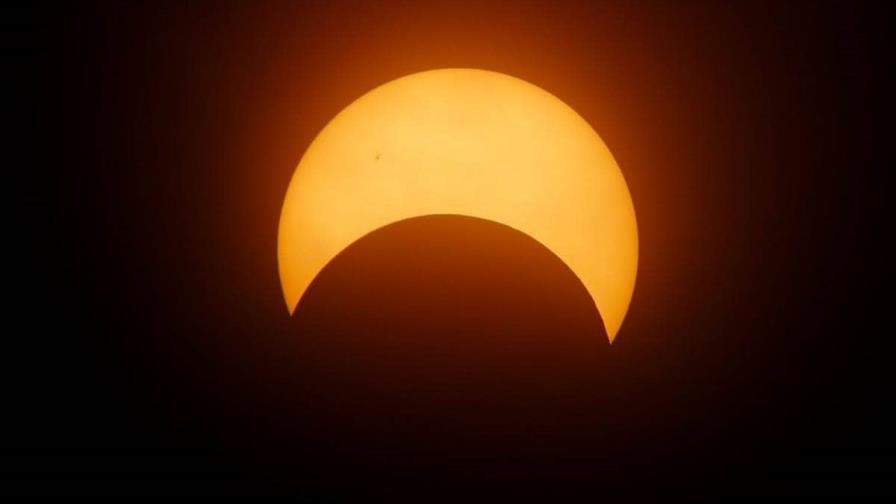 Así se produce un eclipse solar