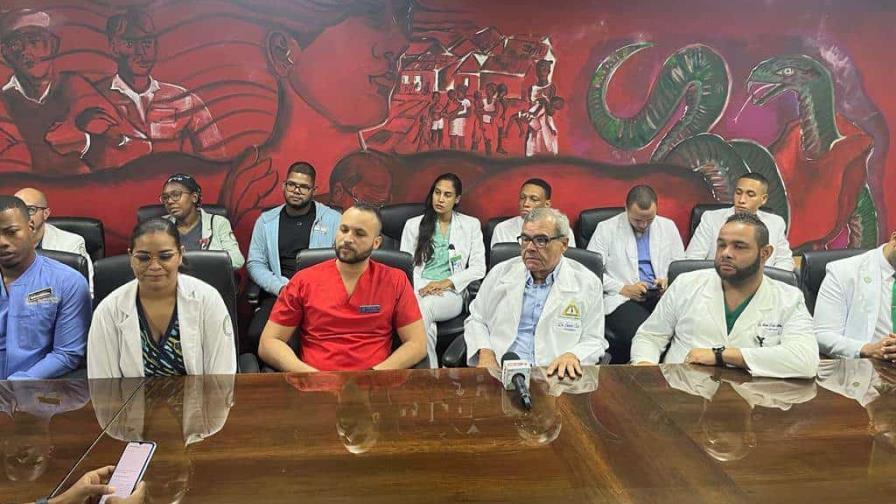 Médicos del Moscoso Puello llaman a paro el 9 y 10 de octubre por malas condiciones en el hospital