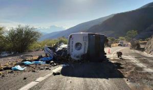 Mueren 18 migrantes de Venezuela y Hait&iacute; en accidente de carretera en M&eacute;xico