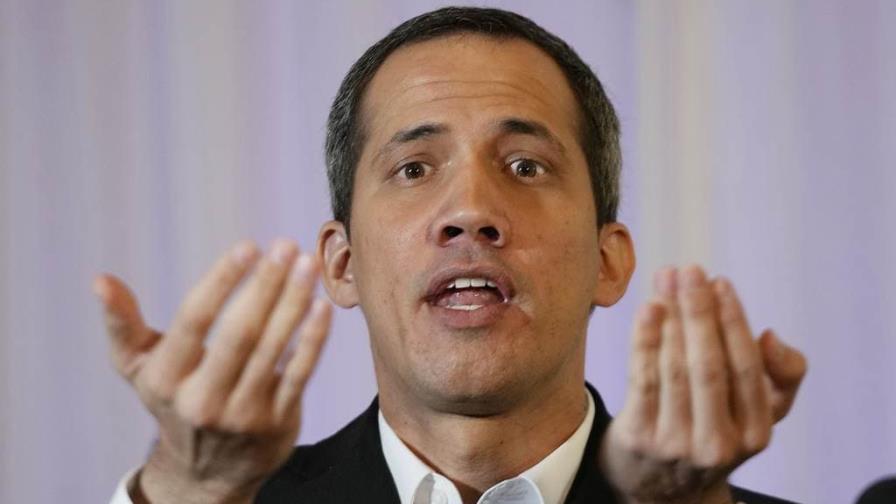 Guaidó responde a fiscalía de Venezuela que emitió alerta roja de Interpol para su captura