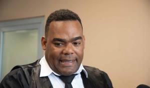 Abogado de varios ejecutivos de Coop-Herrera alegan que se cumplieron 48 horas tras las detenciones