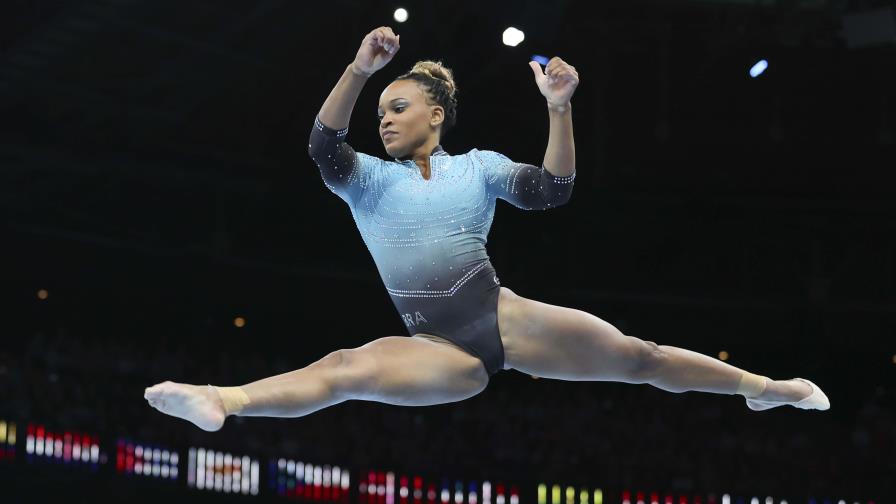 La brasileña Andrade le roba el oro a Biles en salto de potro del Campeonato Mundial