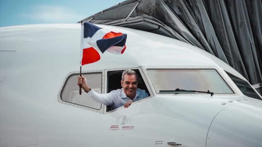 Presidente Luis Abinader promulga ley de incentivos fiscales para la aviación civil