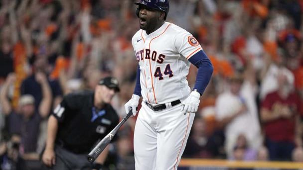 Verlander pinta de blanco a Mellizos; Polanco la sacó y remolcó tres