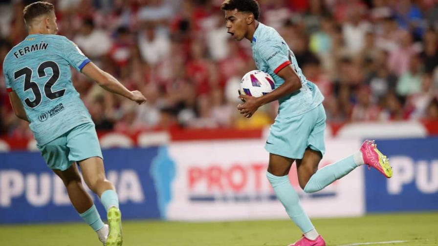 Yamal bate récord de precocidad en España con un gol en el 2-2 del Barcelona ante Granada Yamal bate récord de precocidad en España con un gol en el 2-2 del Barcelona ante Granada