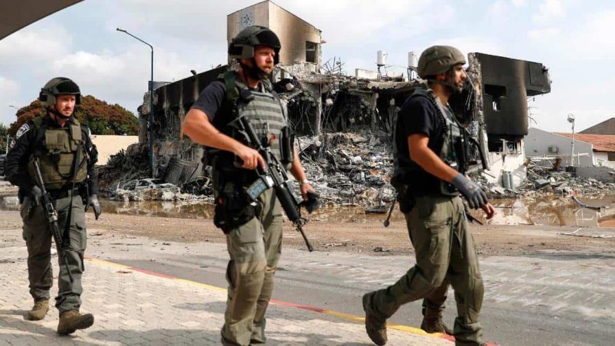 Servicio de rescate de Israel reporta al menos 260 muertos en ataque a festival de música
