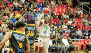 El San Sebastián picó delante en la final del básquet mocano