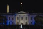 La Casa Blanca se ilumina con los colores de la bandera de Israel La Casa Blanca se ilumina con los colores de la bandera de Israel