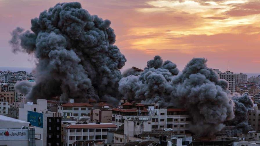 Hamás amenaza con matar rehenes en respuesta a bombardeos