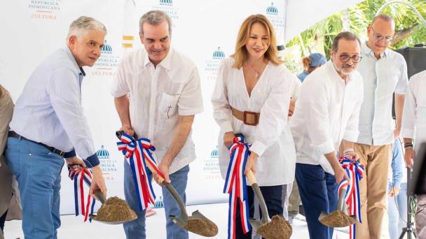 Abinader irá este viernes a Peravia y Azua para entregar obras