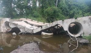 Puente colapsado en Las Dos Bocas deja sectores incomunicados en El Seibo