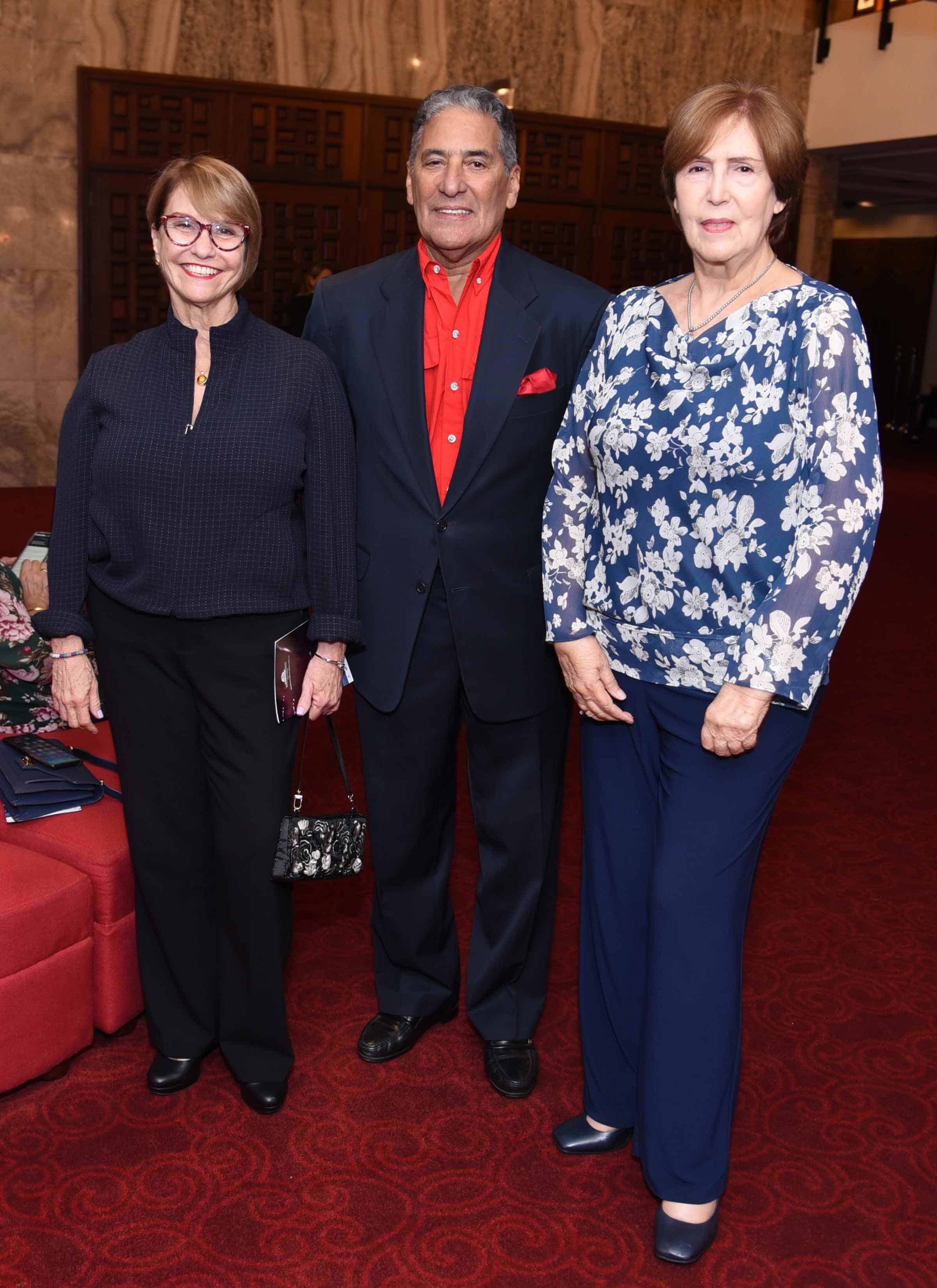 Marianela Sanllent, Niní Cáffaro y Carmen Heredia.