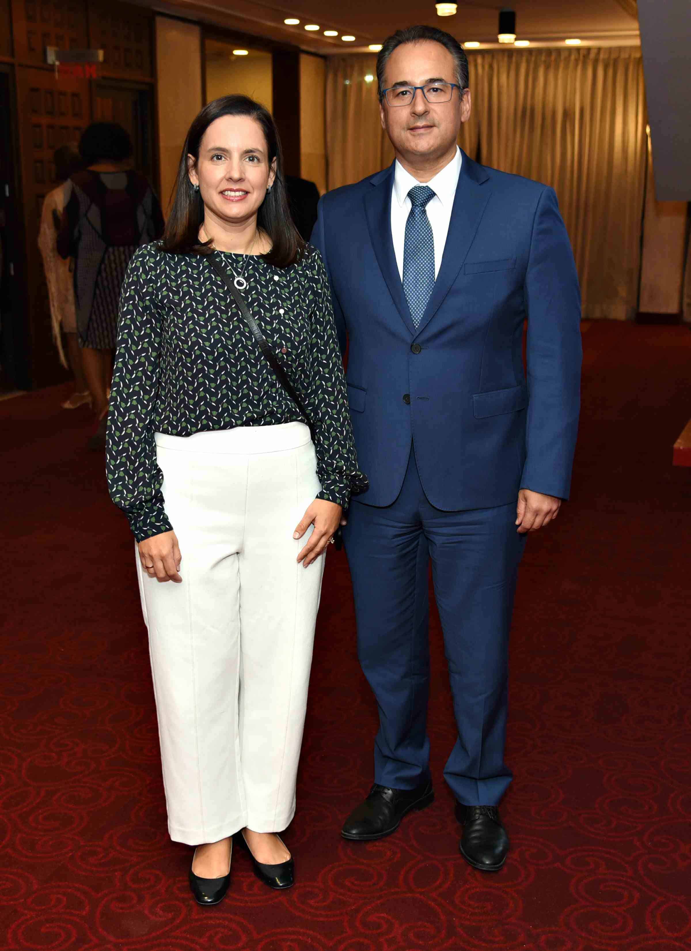 Linda Sánchez y Omar Bairan.