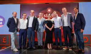 Estrella Galicia celebra décimo aniversario de su llegada al país