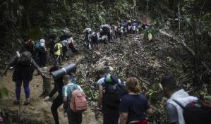 Más de 520 mil migrantes cruzaron selva de Darién en 2023, 120 mil fueron menores de edad